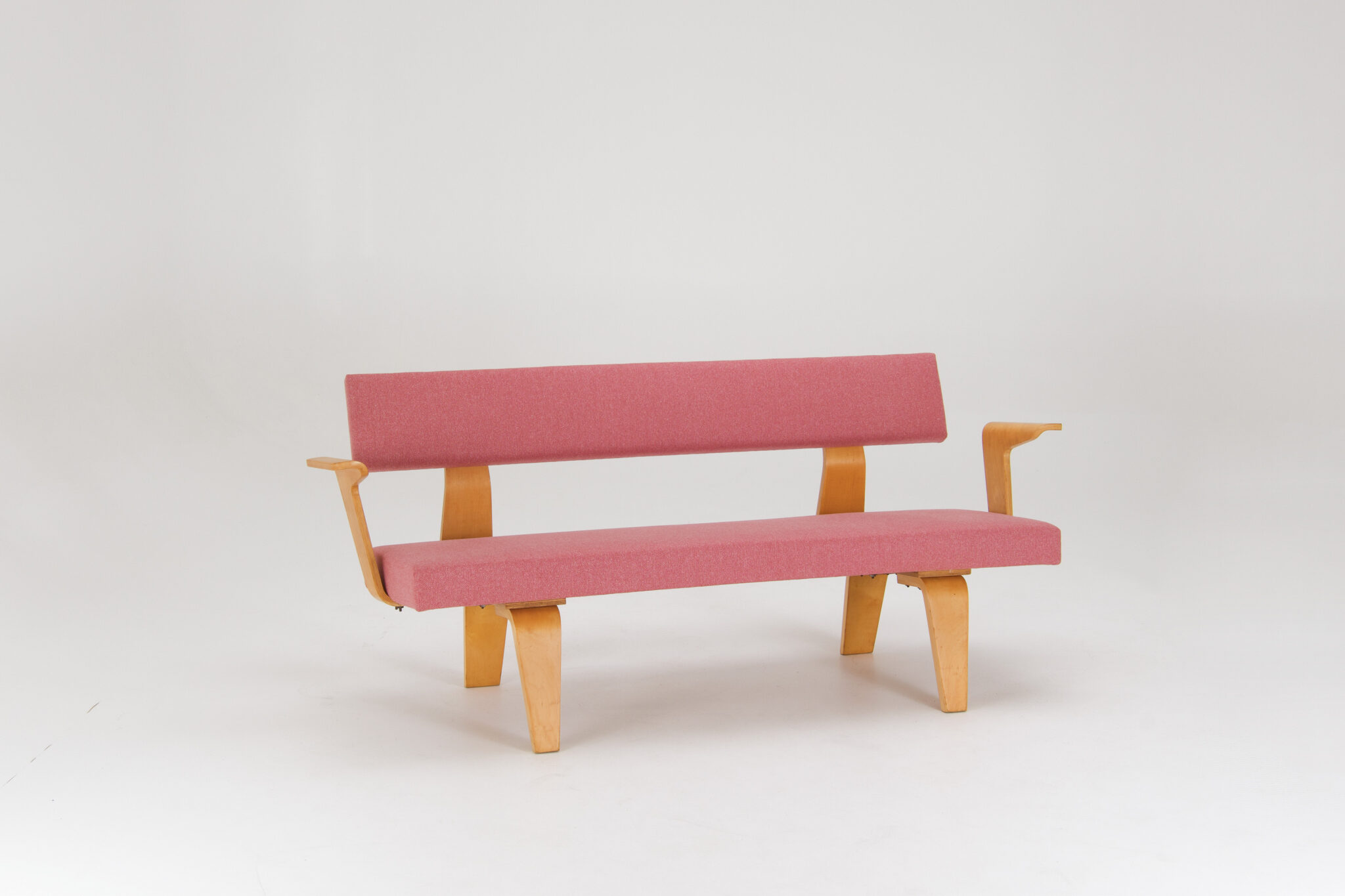 2-Seater-Sofa-Cor-Alons-for-C.-den-Boer-03-scaled