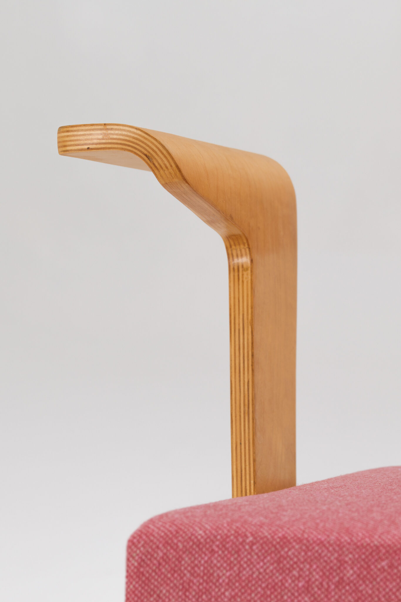 2-Seater-Sofa-Cor-Alons-for-C.-den-Boer-10-scaled