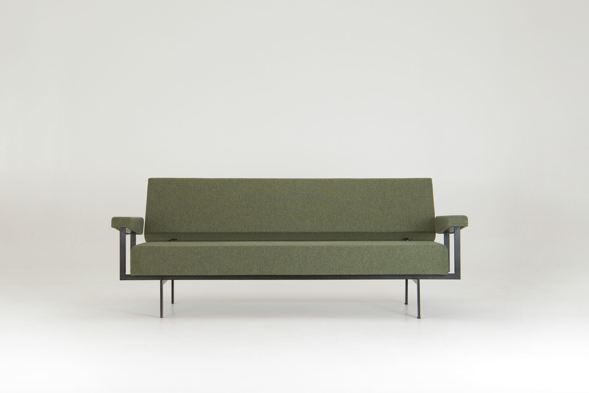 'MM07' Sofa