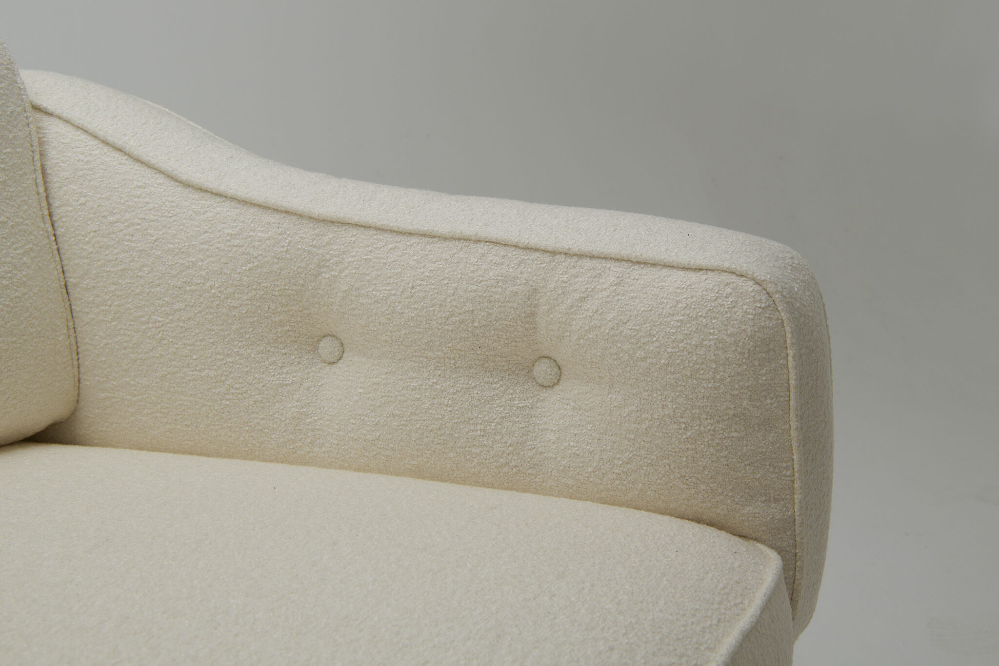 Monte-Carlo-3-seater-sofa-Ingvar-Stockum-Futura-Mobler-white-boucle-08-scaled